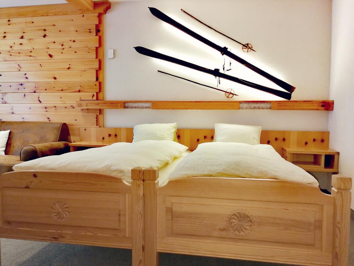 Ambiente Mountain Style Hotel Саас-Фее Екстериор снимка