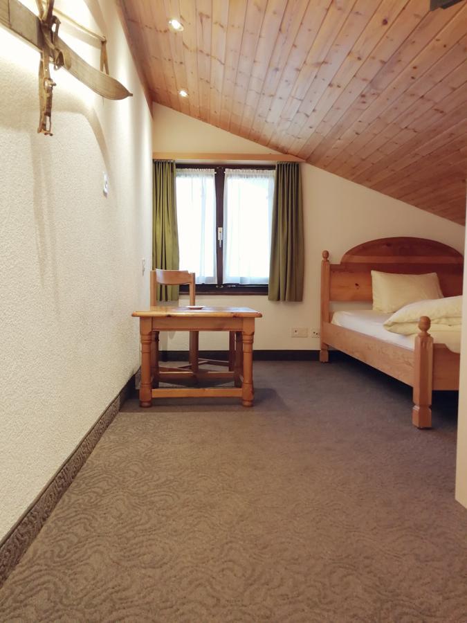 Ambiente Mountain Style Hotel Саас-Фее Екстериор снимка